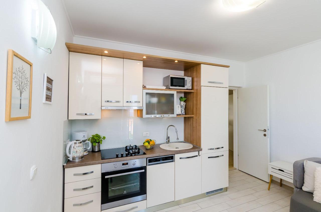 Adriatic Sunny Apartments Млини Екстер'єр фото